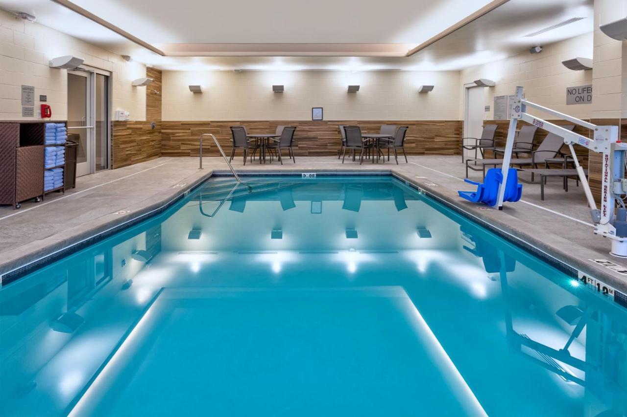 Fairfield By Marriott Inn & Suites Grand Rapids North 워커 외부 사진